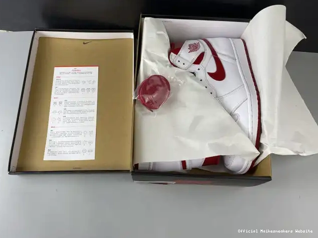 Official Maikesneakers Metallic Red Retro 555088-103 1 Air Jordan (2017) 0516